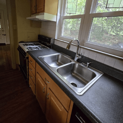 MOVE-OUT CLEANING